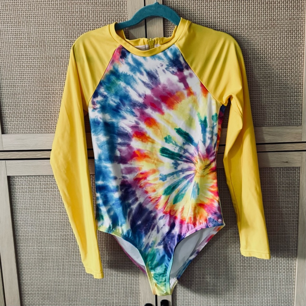 Hobie Yellow Rashguard with Vibrant Tie-Dye Pattern